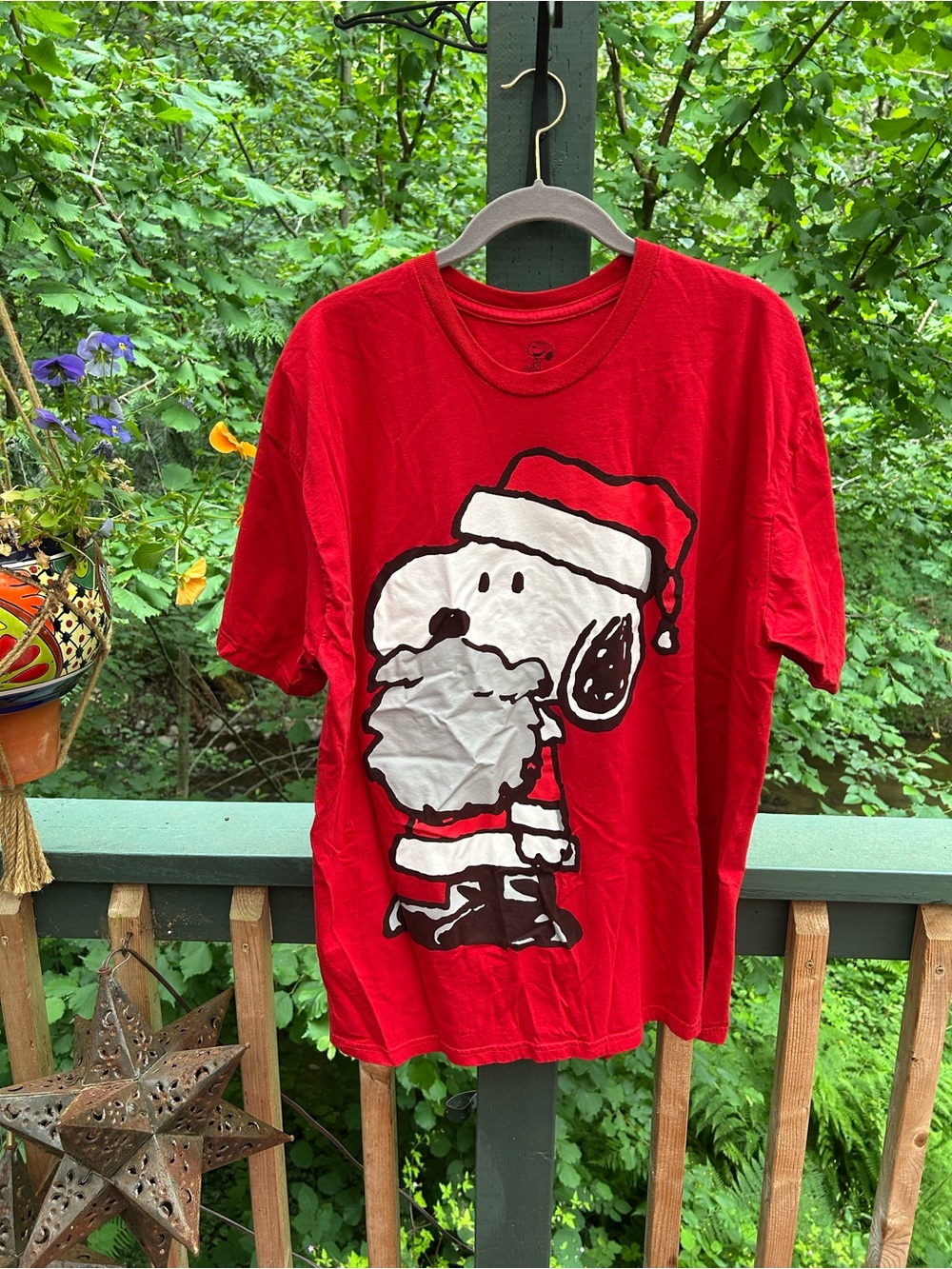Peanuts Red Snoopy Santa Short Sleeve Tee